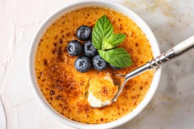 Crème Brulee.